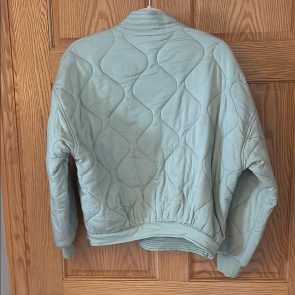Sadie & Sage Light Green Quilted Bomber Jacket - Picture 5 of 7
